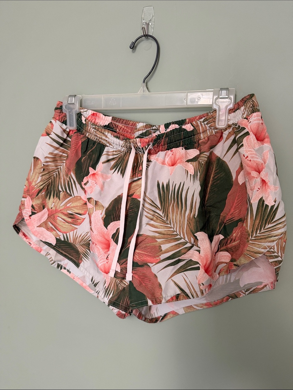 Old Navy Active Tropical Floral Running Shorts Women’s Medium Athletic Lined